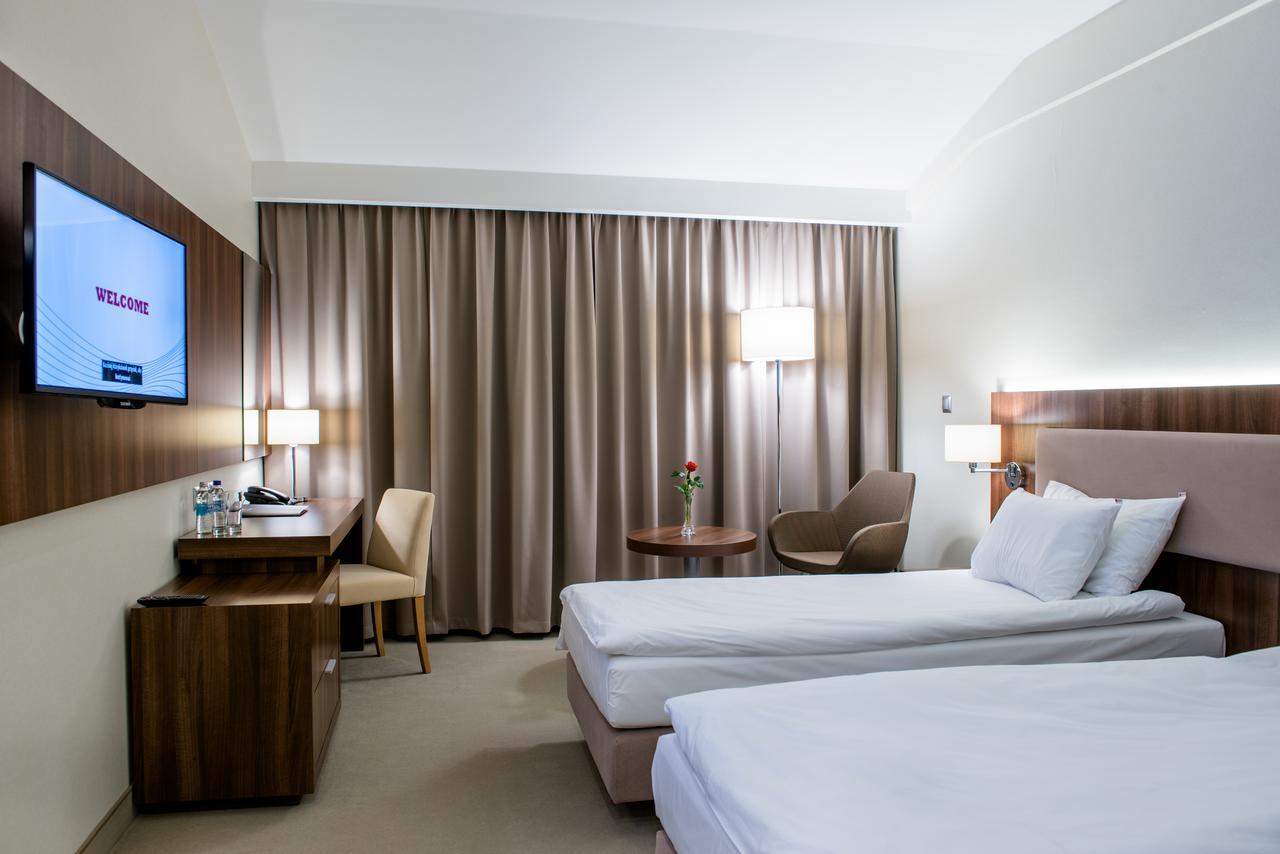 Hotel Kosma Kozmin Exteriér fotografie