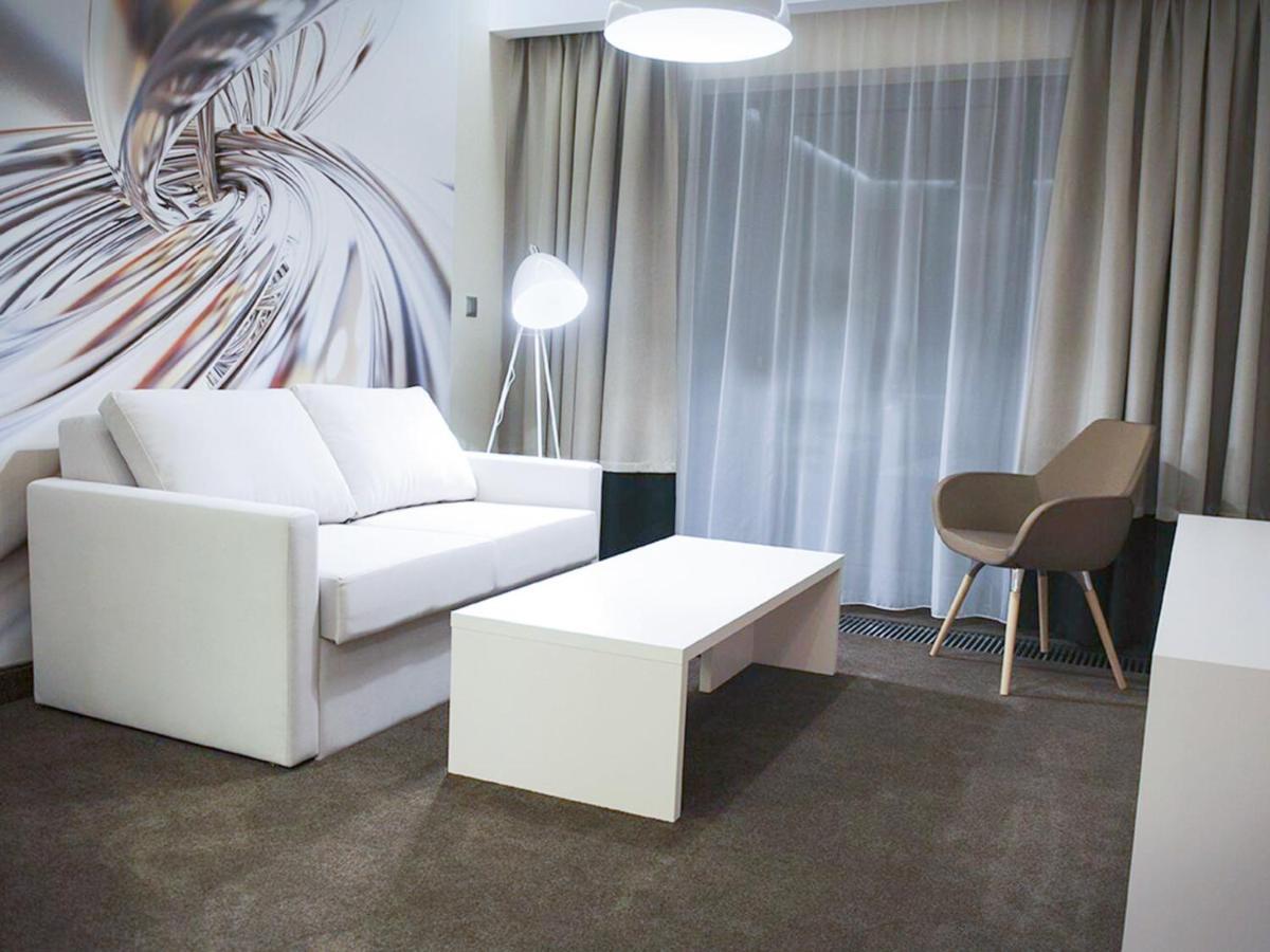 Hotel Kosma Kozmin Exteriér fotografie